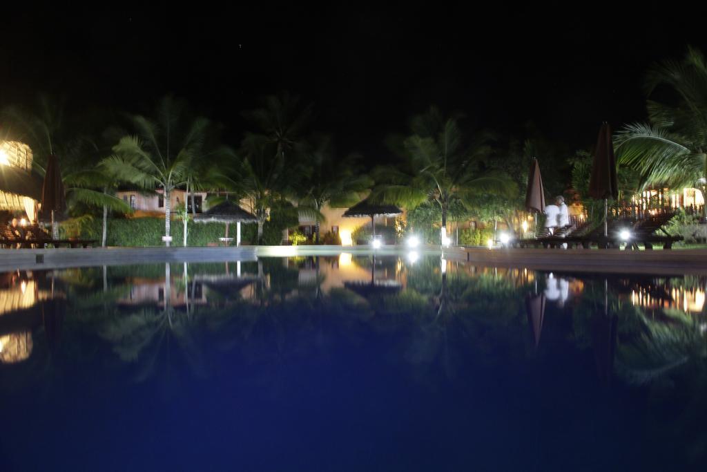 Crystal Bay Resort Watamu Bagian luar foto